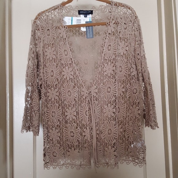 Jones New York Sweaters - Jones NY Sig. Women's Croched-Look Cardigan. 0X/1X